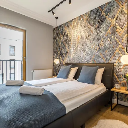 Exclusive Center Apartment Free Parking By Citybeat-3